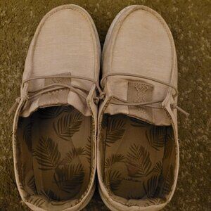 Reef Tan Women's Cushion Coast Shoes - Size 8